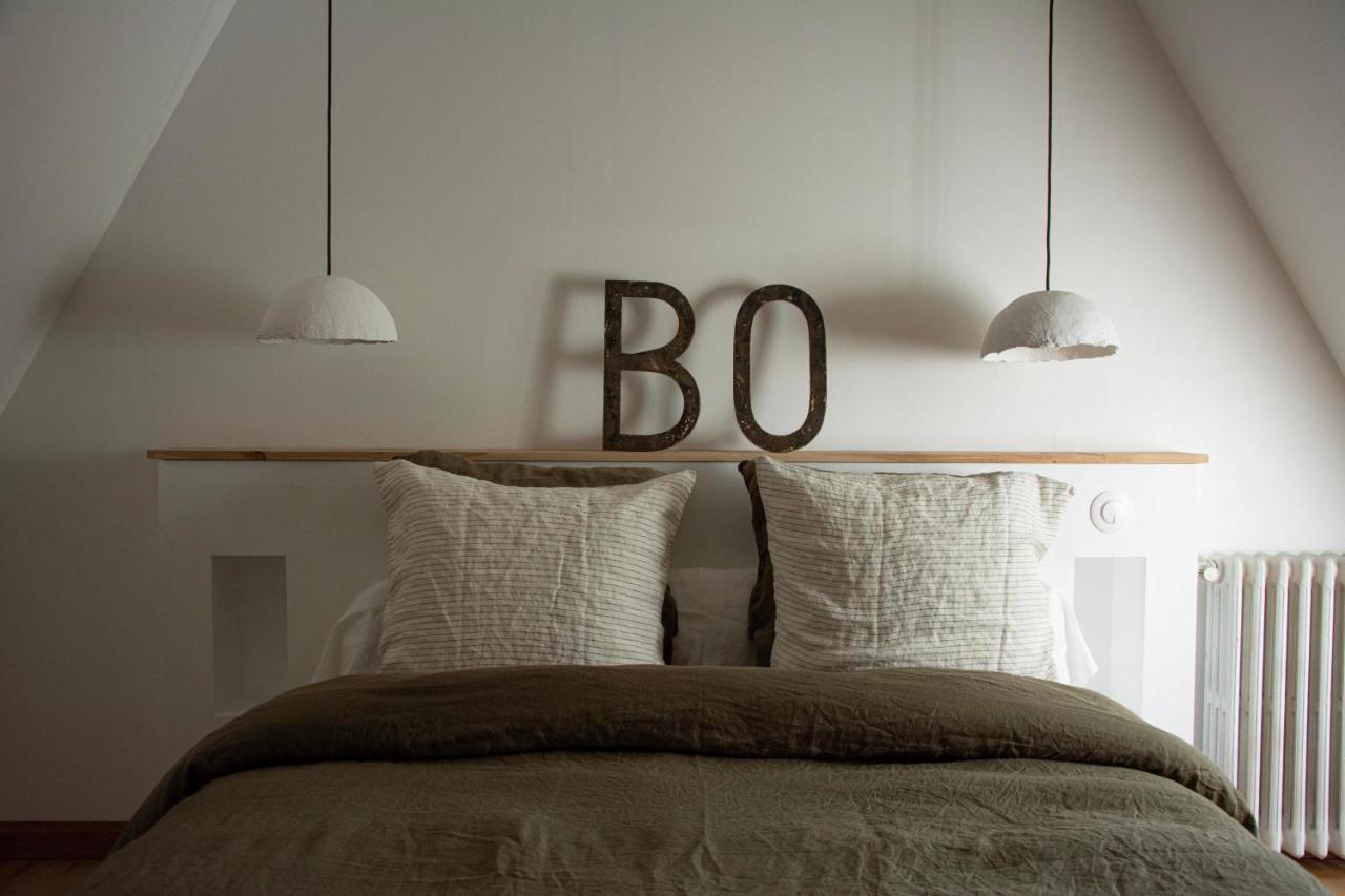 Le Roitelet - Suite D'Hotes Privative Montcavrel エクステリア 写真