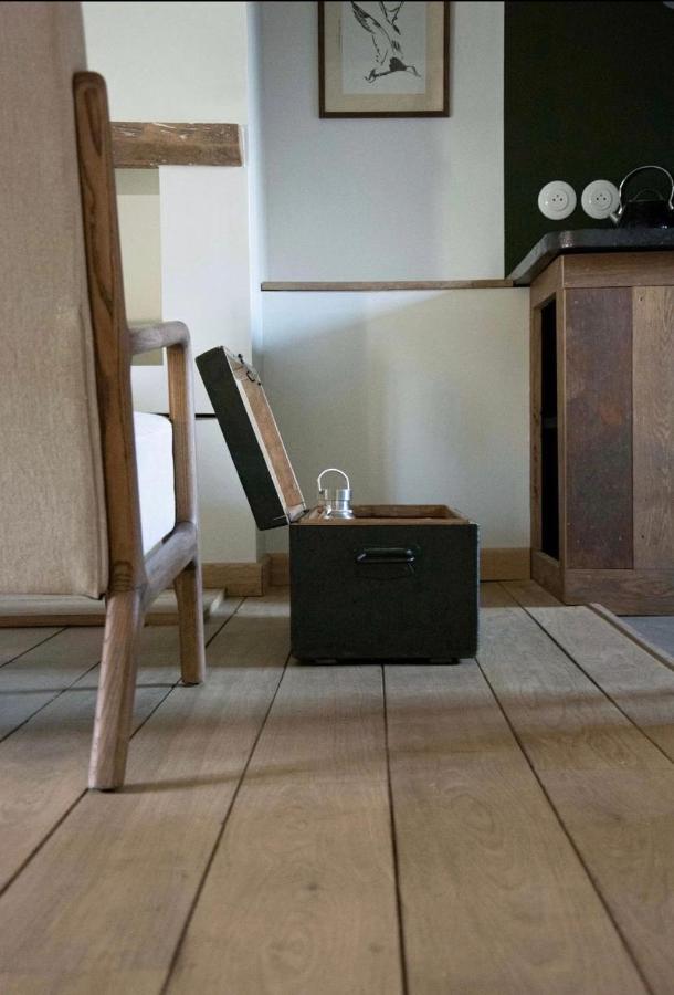 Le Roitelet - Suite D'Hotes Privative Montcavrel エクステリア 写真